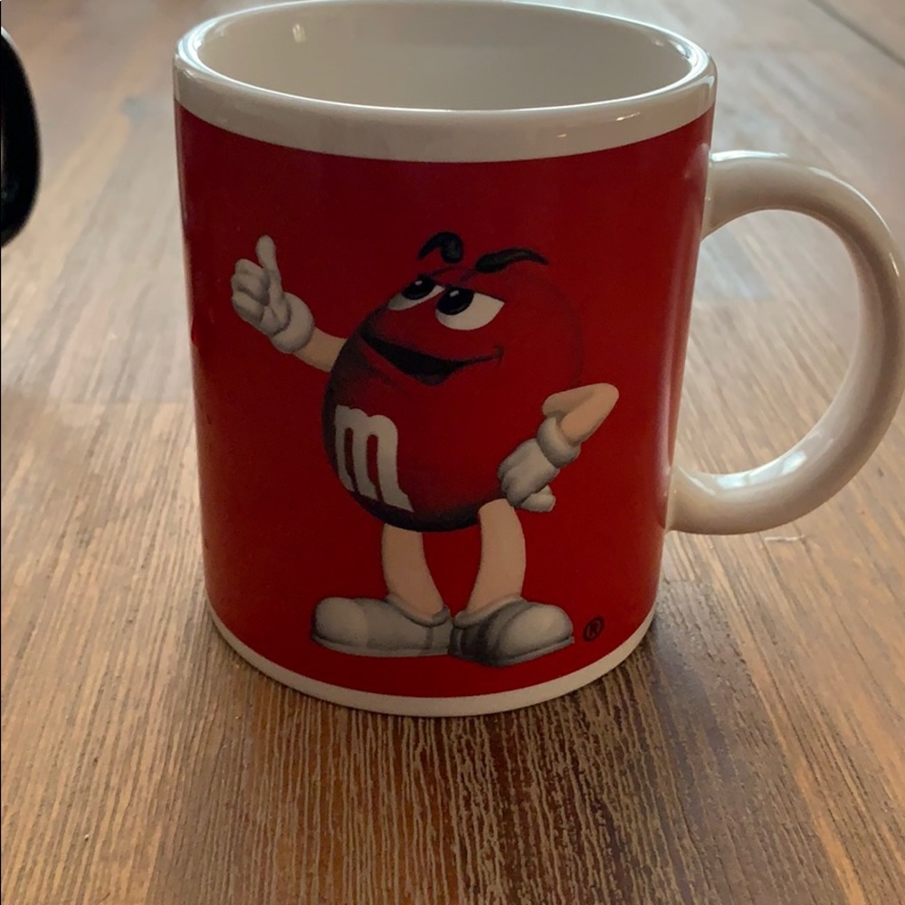 M&M coffee cup